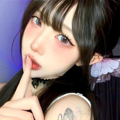 艾蜜莉·布莱尔的秘密